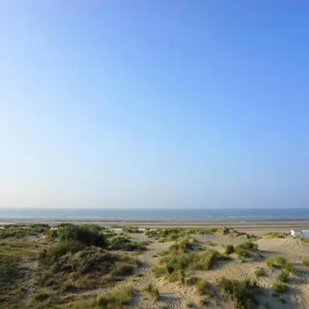 By The In Belgium, Cleaning Included * Oostduinkerke
