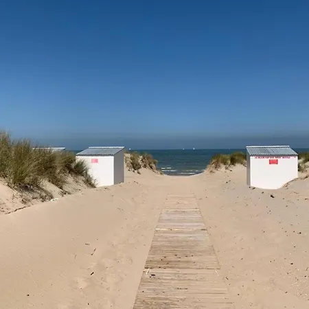 By The In Belgium, Cleaning Included Apartament *